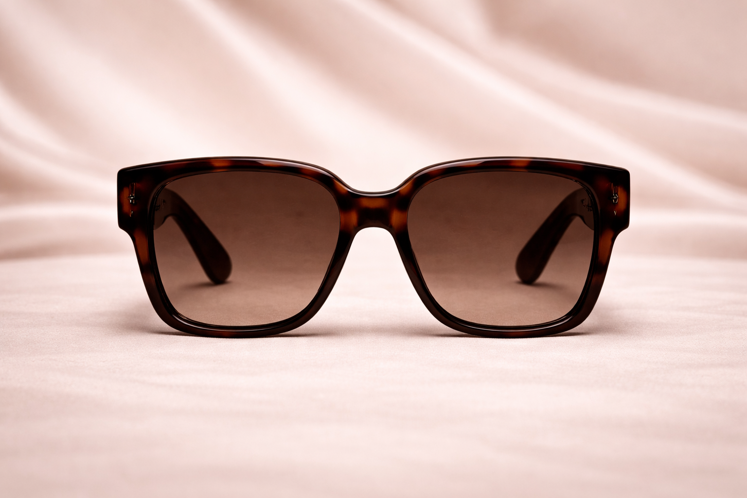 Saint Laurent Shiny Dark Havana