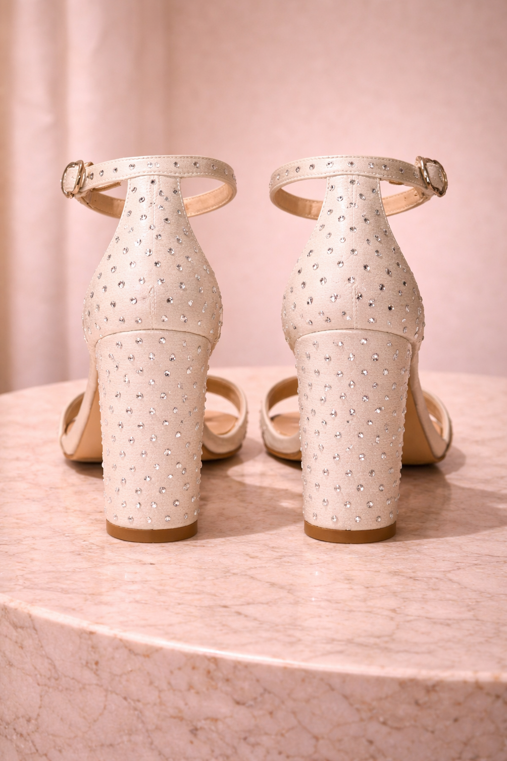 75 Shine Sandal